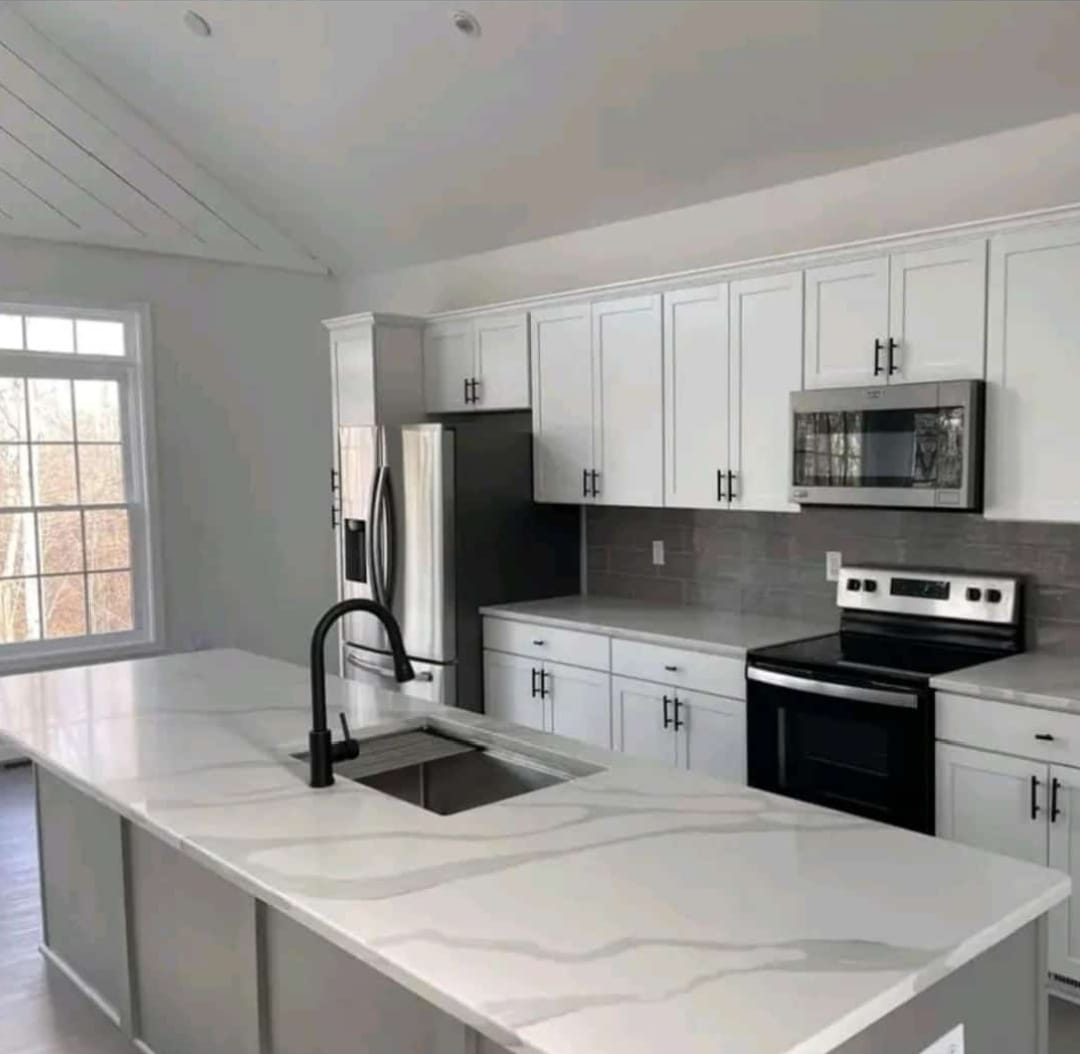 Countertops & Surface Installations